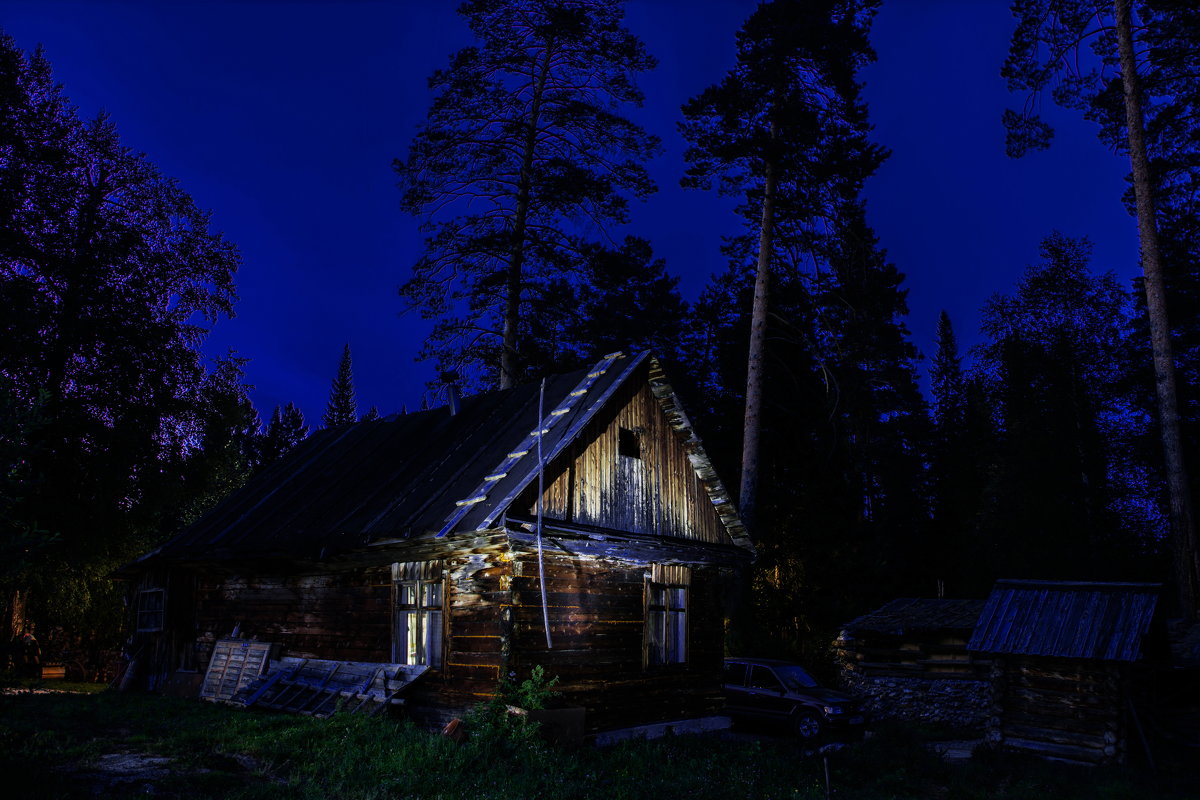 Старенький домик - Sergey Oslopov 