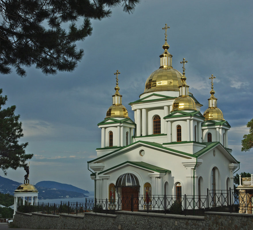 Церковь Святого Архистратига Михаила - Алена Щитова