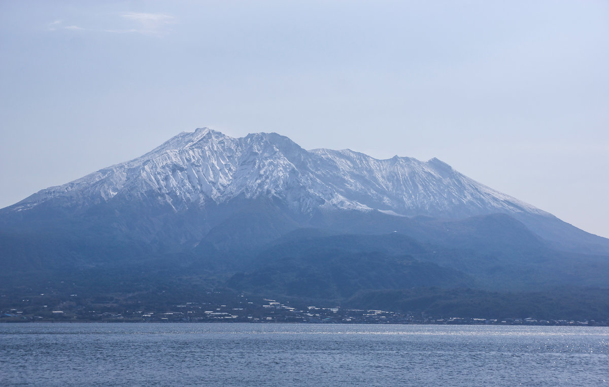 sakurajima - Slava Hamamoto