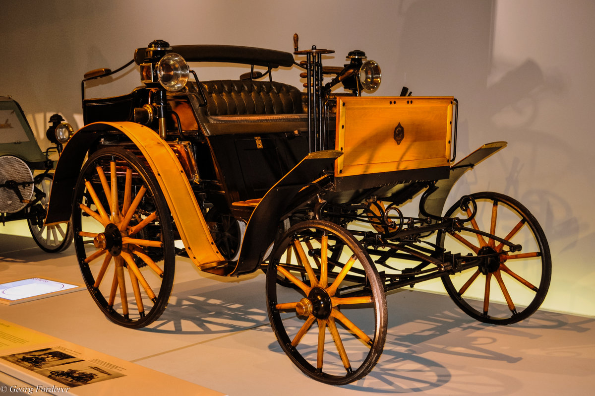 Mercedes 1885-1887 - Georg Förderer