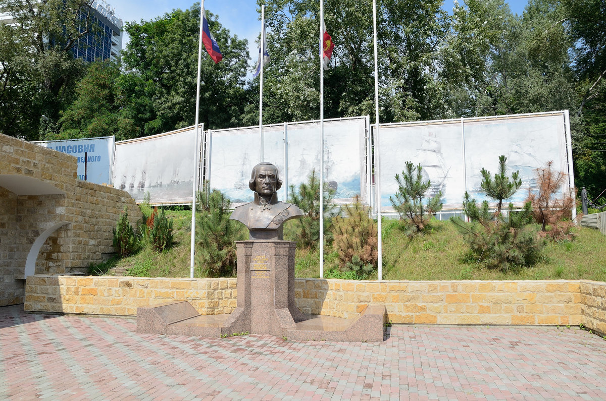 Памятник Феодору Ушакову в Кудепсте - Александр Стариков