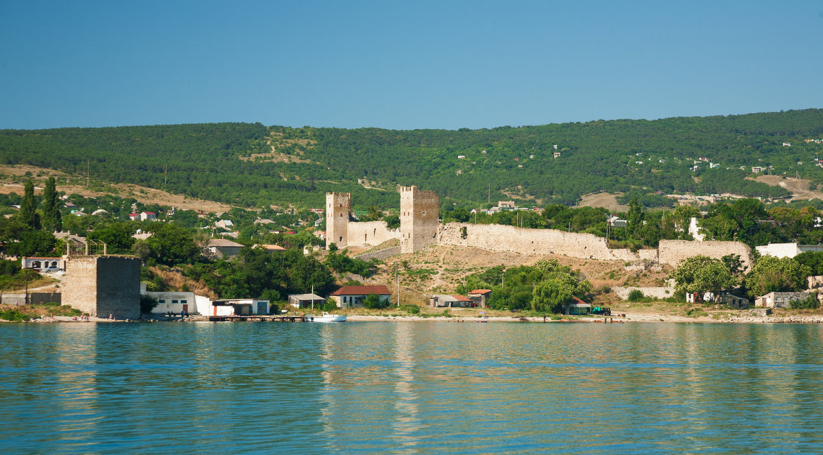 Генуэзская крепость в Феодосии - Feodoz 
