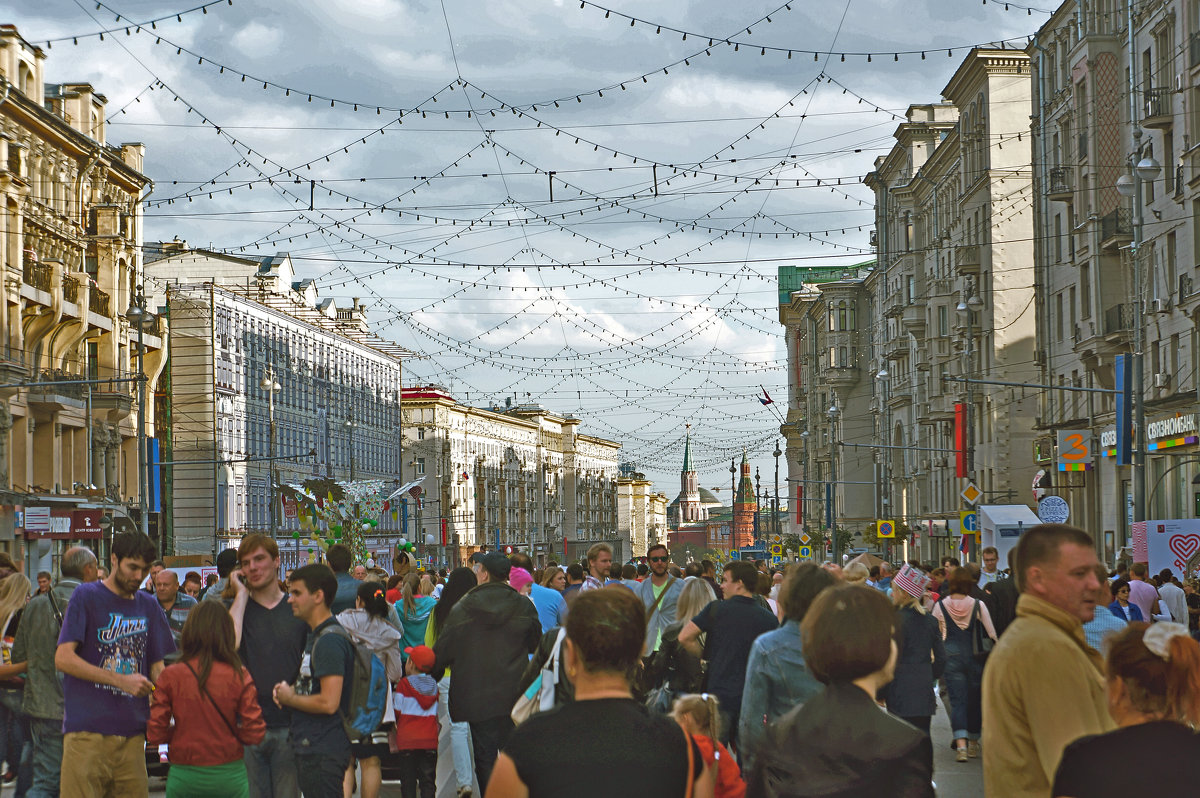 Тверская, день города - Ольга Маркова