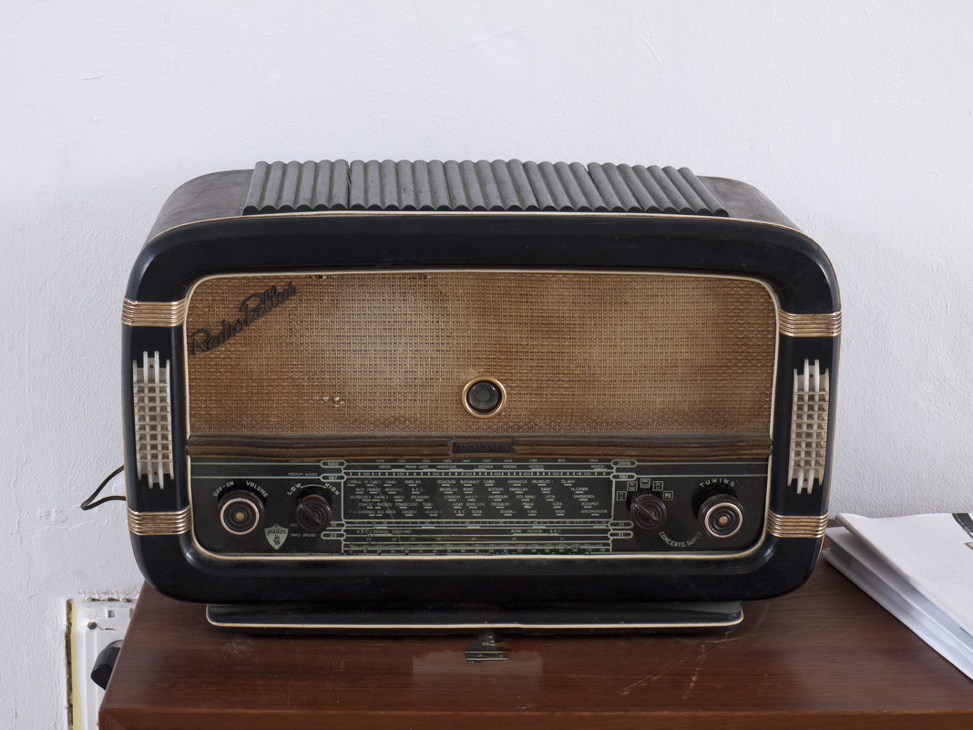 Старое радио. - Алла Шапошникова