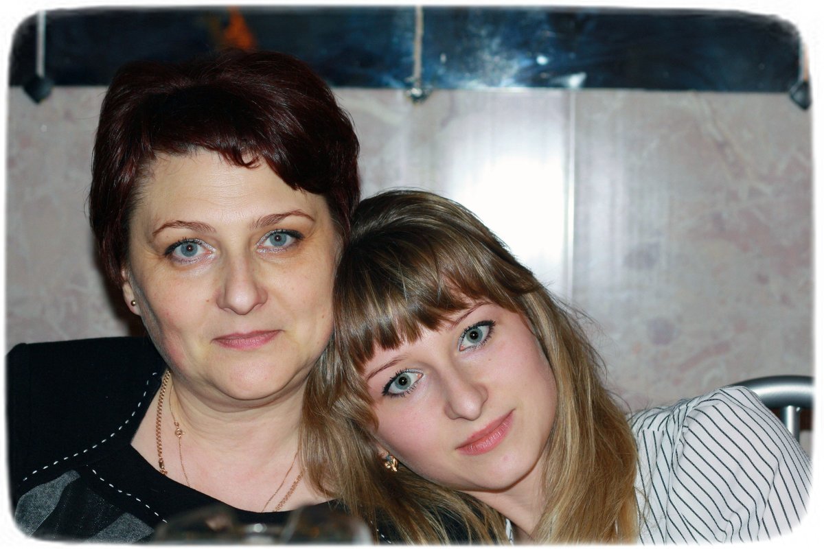 мама с дочей - OlegSOLO Немчинов