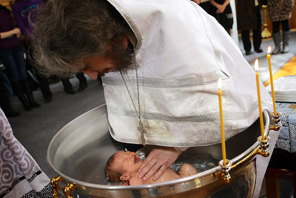 Крещение младенца - Сергей Щеглов
