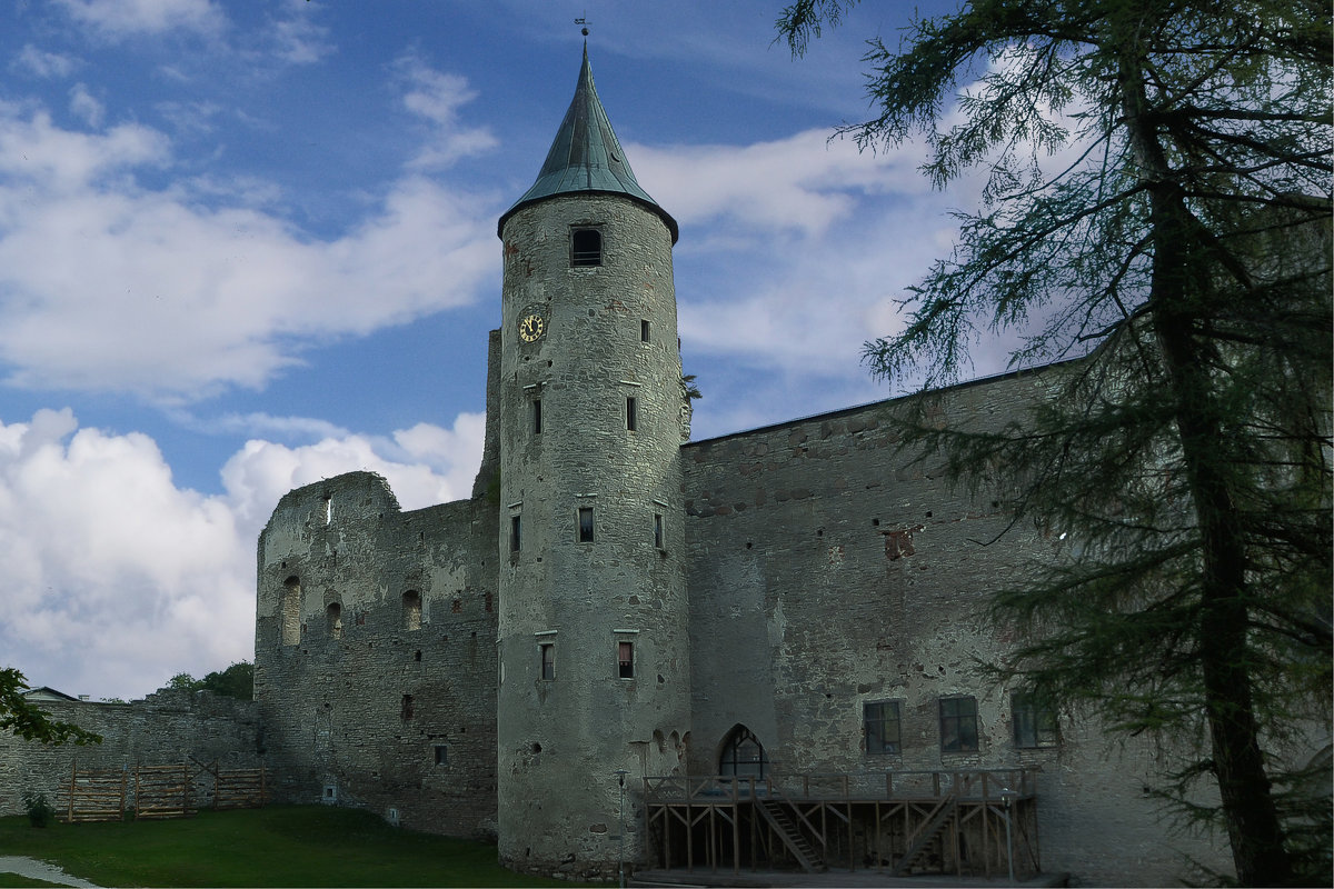Haapsalu Castle - Priv *