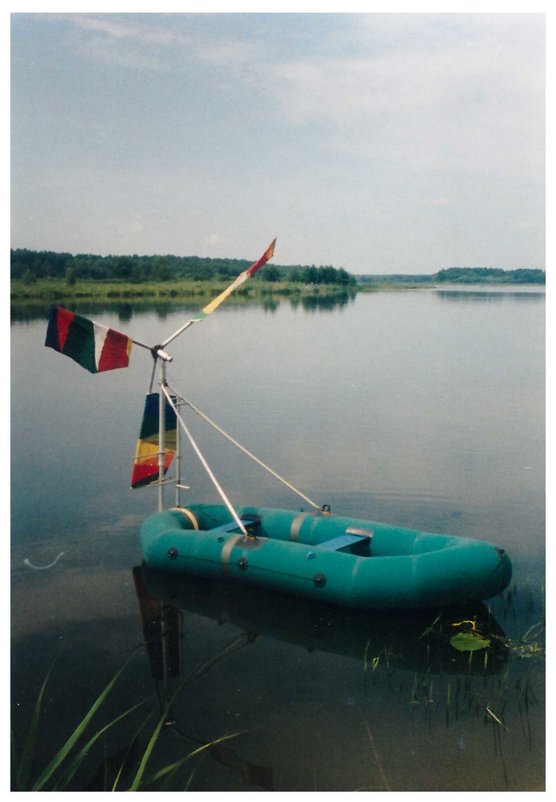 Ветродвигатель на надувной лодке - Светлана Лысенко