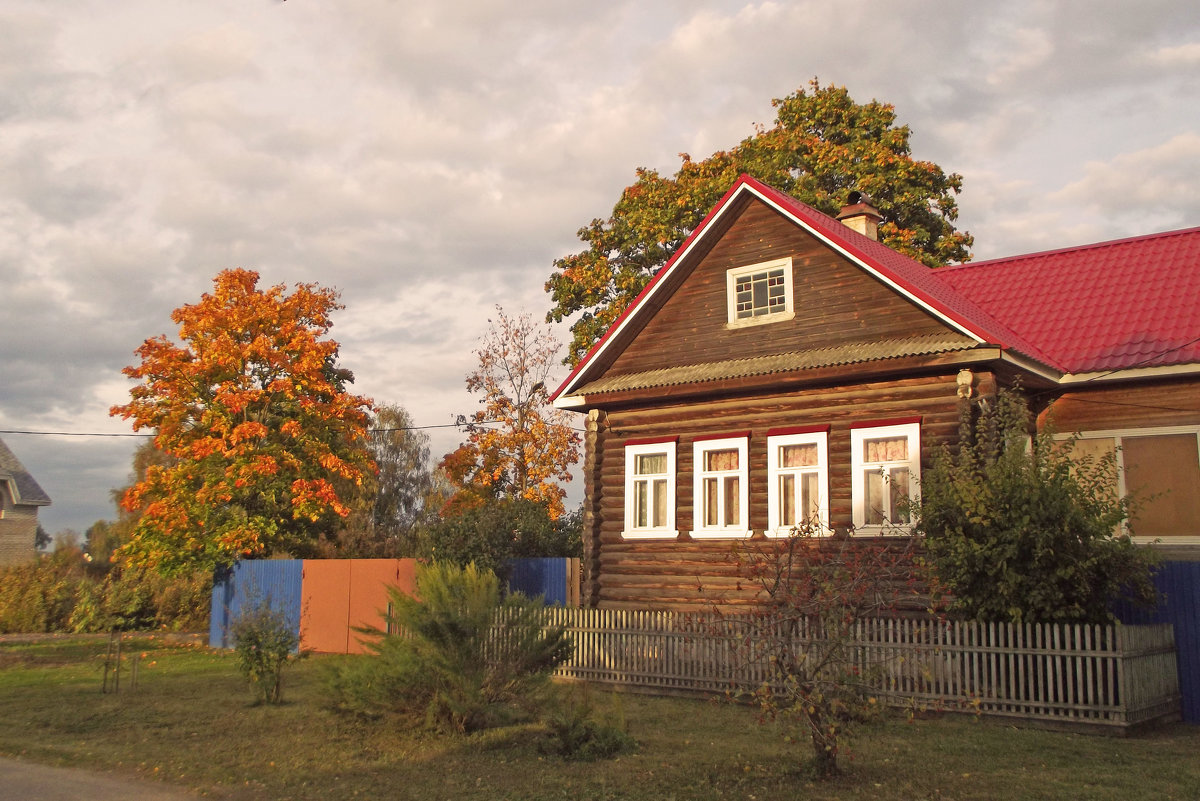 осень в городе - Сергей Кочнев