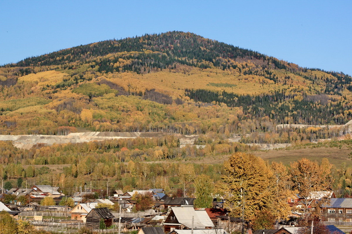 Осенние краски - Александр Рождественский