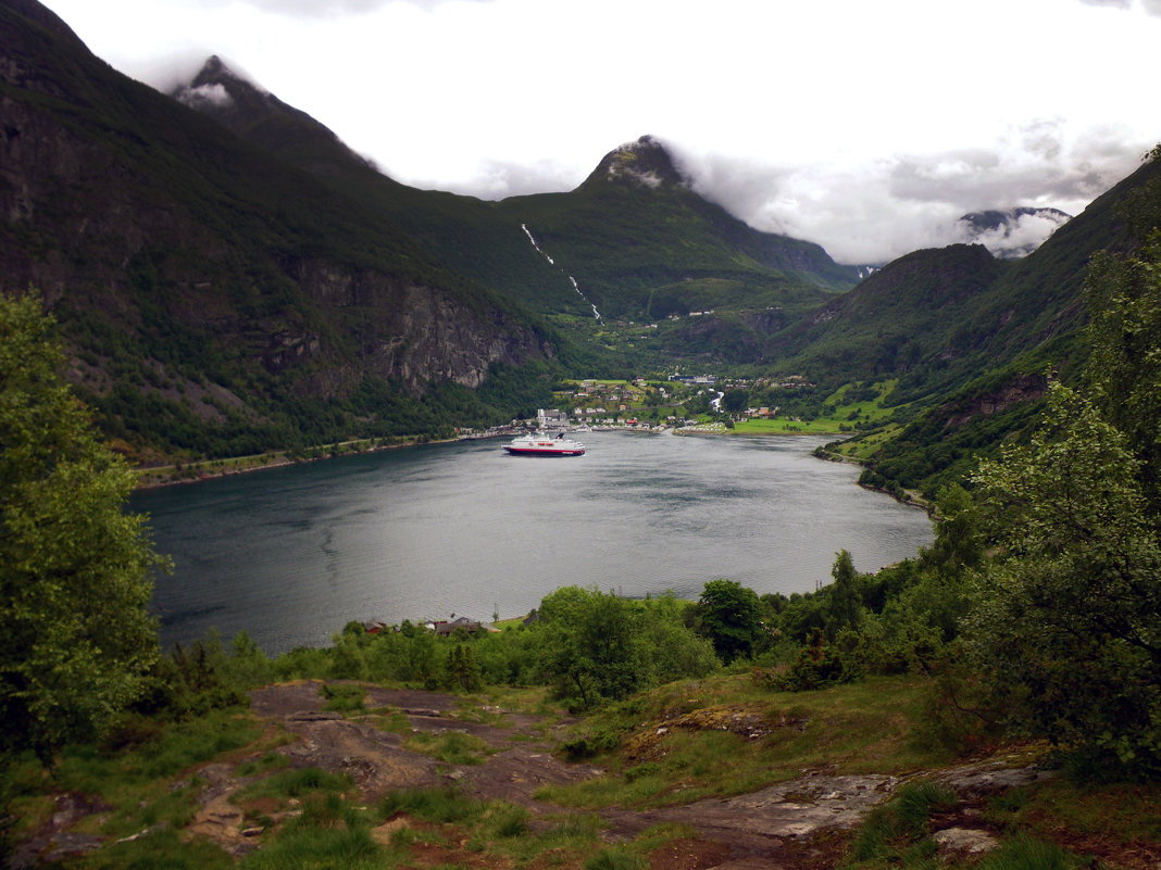 Geirangerfjorden - Lena Li