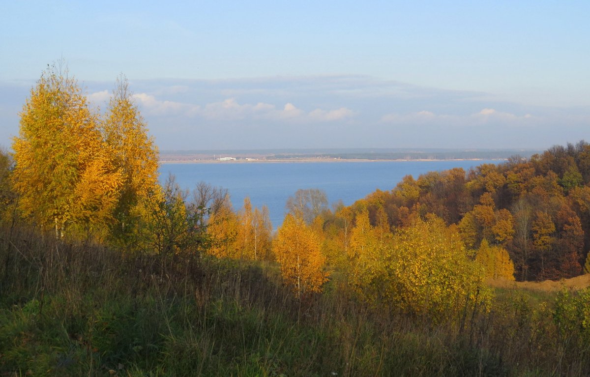 Осенние берега Волги - Ната Волга