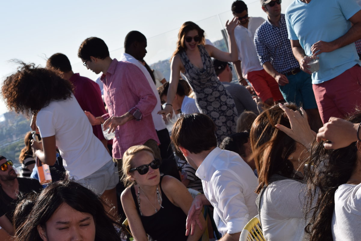 Fun on the roof top - Yevgeniya Lucky