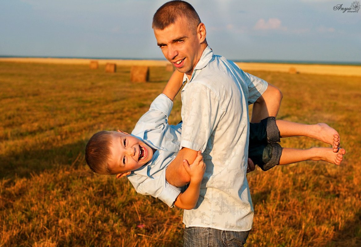 папа с сыном - photographer Anna Voron