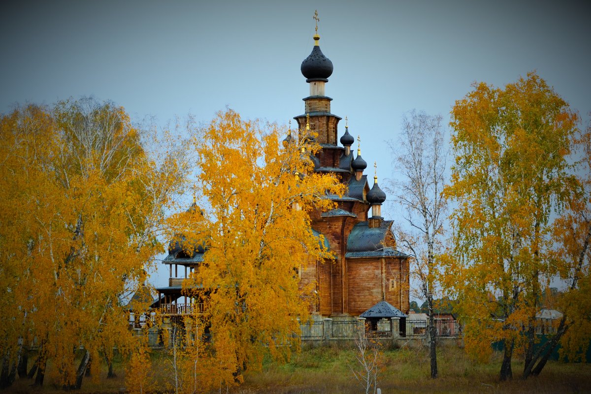Храм в п. Верхняя Санарка - Александр Яценко