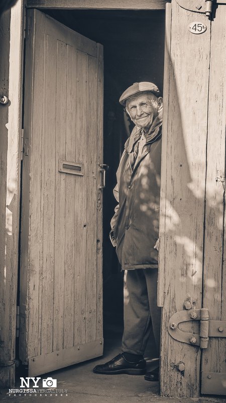 Улыбка старого деда - Nurgissa Yergaliuly
