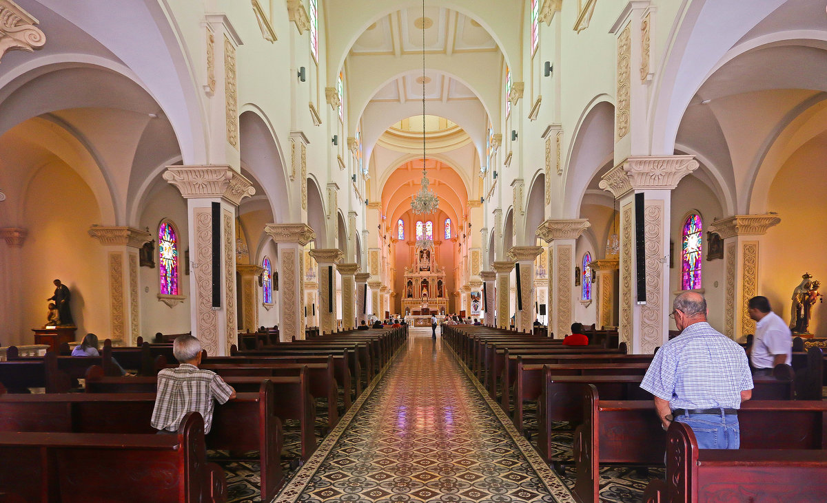 Католический храм в Коста-Рике - Galina Kazakova
