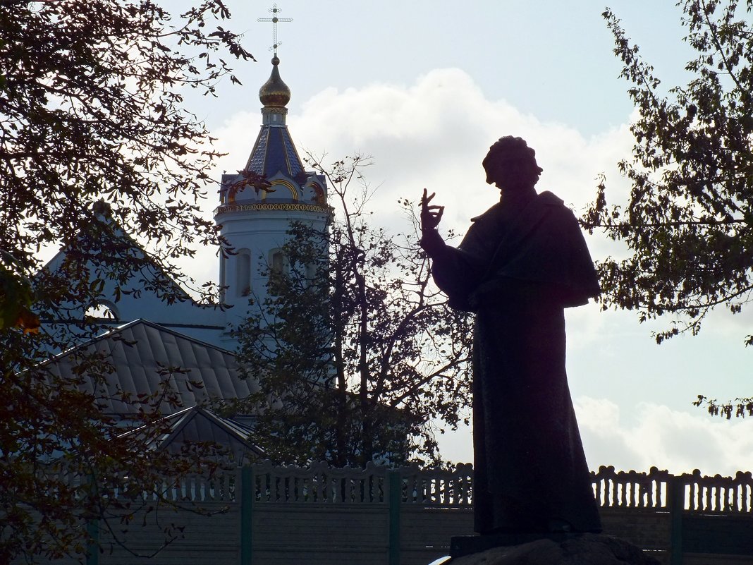 Новогрудок.Памятник Адаму Мицкевичу. - Александра Михайлина