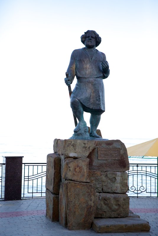 Памятник Максимилиану Волошину (Коктебель) - Олеся Шаповалова