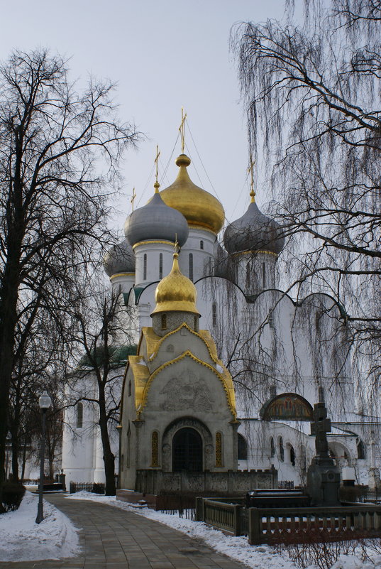 ... - Олег Пономаренко