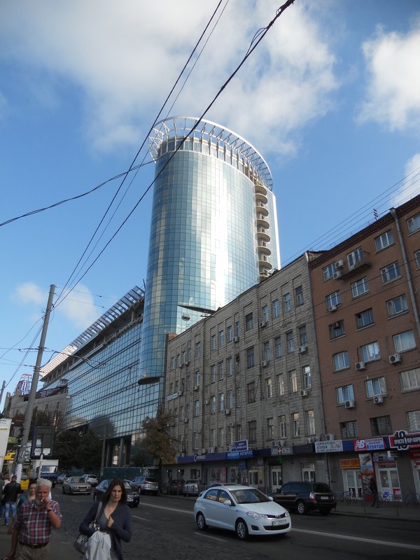 Киевская многоэтажка - Миша Любчик