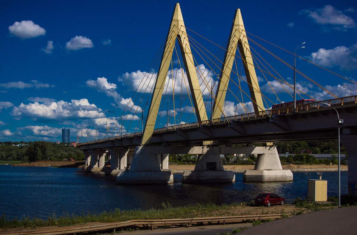 Мост Миллениум через реку Казанку. - александр мак mak