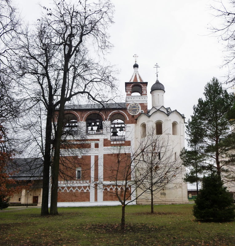 Храм «иже под колоколы» во имя Рождества Иоанна Предтечи со звонницей - Galina Leskova