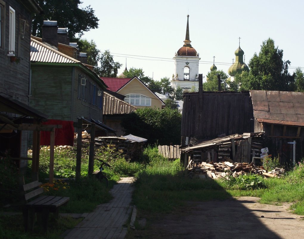 Каргопольский дворик. - ПК 