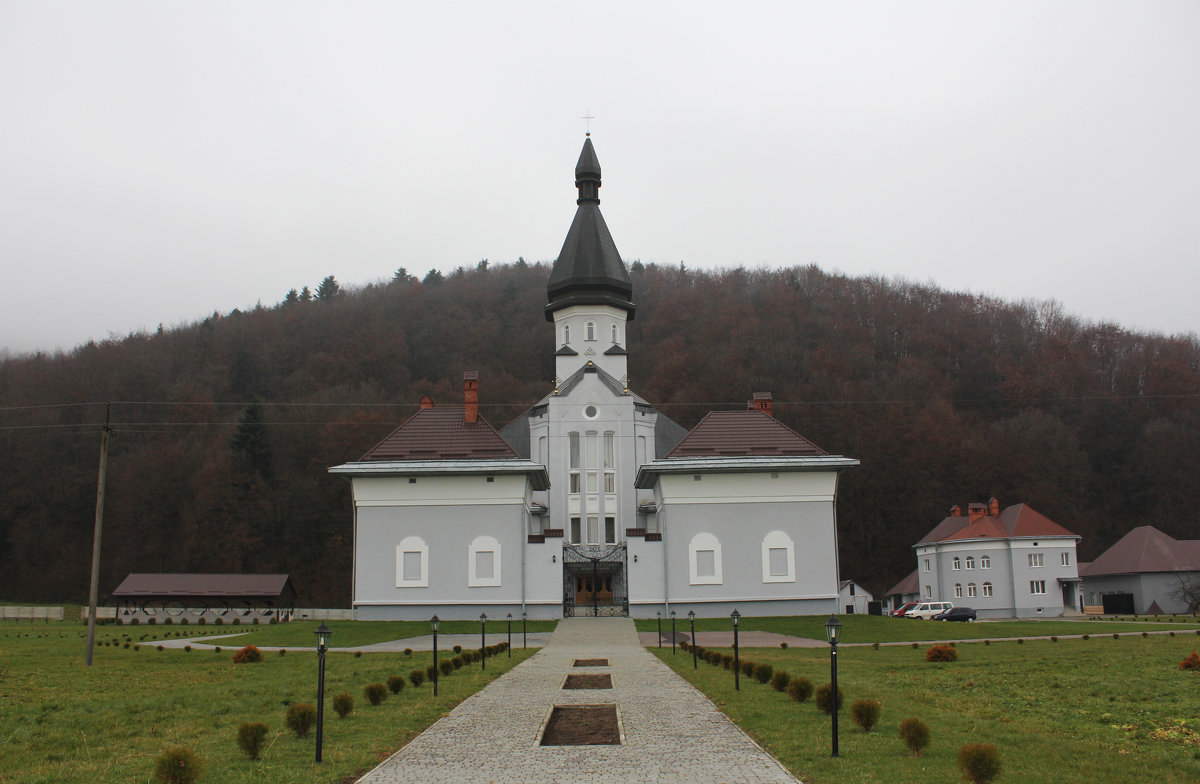 Жіночий монастир - Тарас Семигаленко