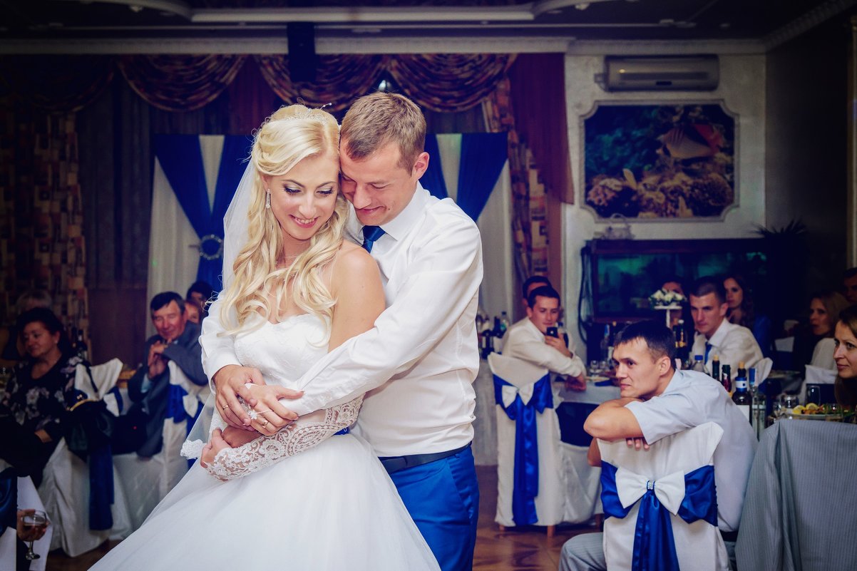 Свадебный танец - Андрей Пакулин