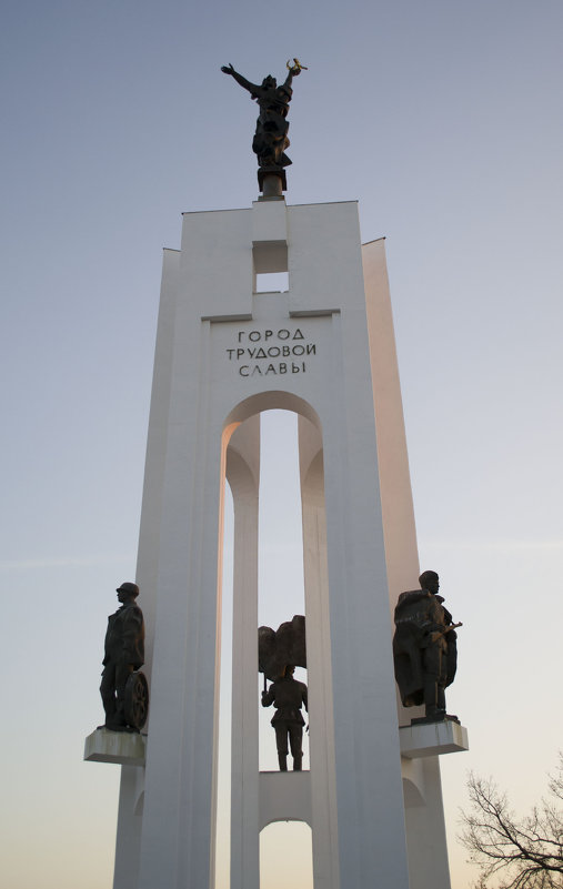 Стелла на Покровской горе - Анна Чивикова