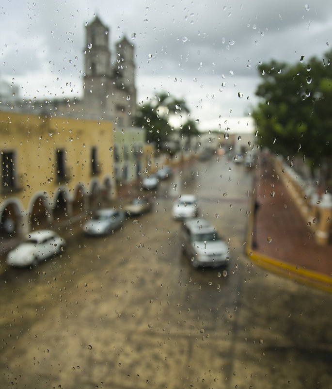 lluvia en Valladolid - Михаил Гусев