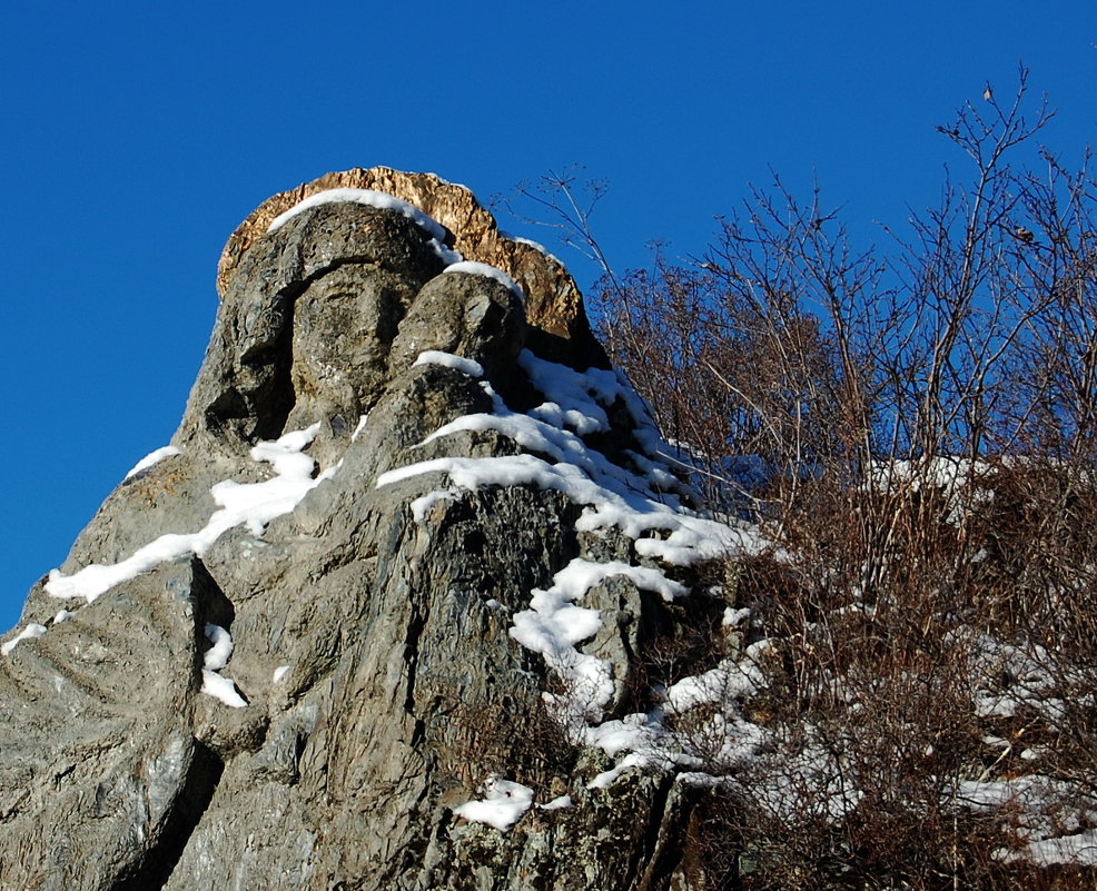 Образ Богородицы, высеченный в скале - Михаил Кузнецов
