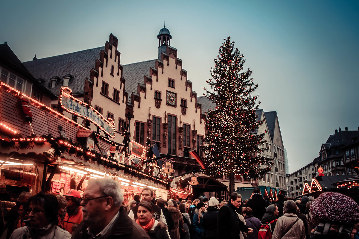 Рождественский рынок во Франкфурте на Майне - Katerina Tighineanu