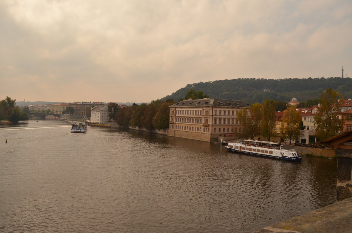 Вид на реку Влтава с Карлова моста - Алексей Альбин