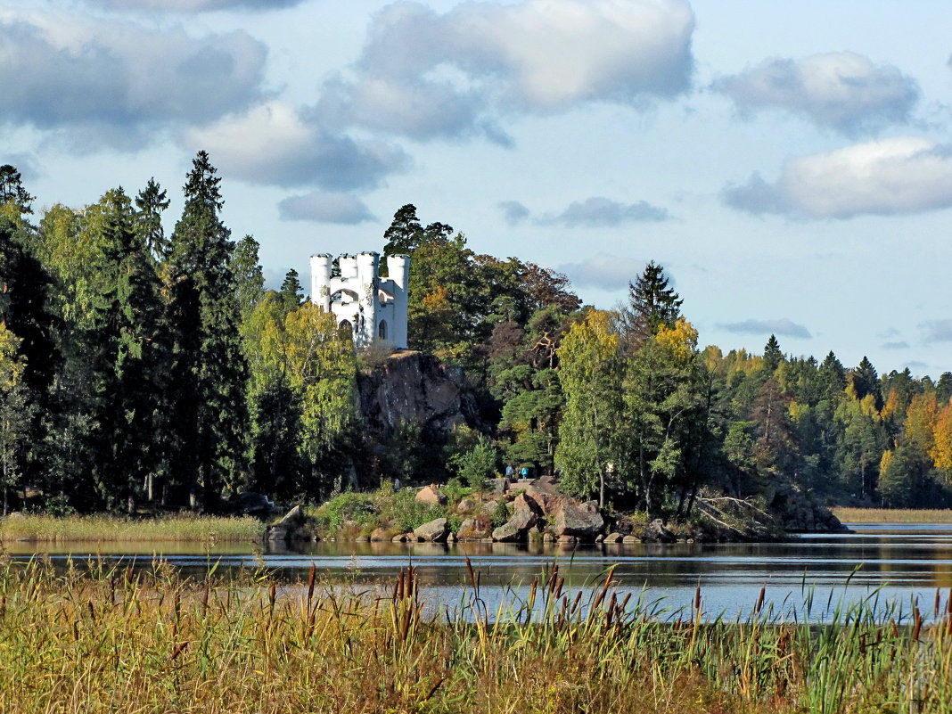 Осень в Монрепо - Николай 