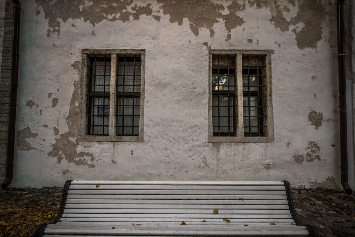 Таллин. Фрагмент стены Домского собора - Андрей Илларионов