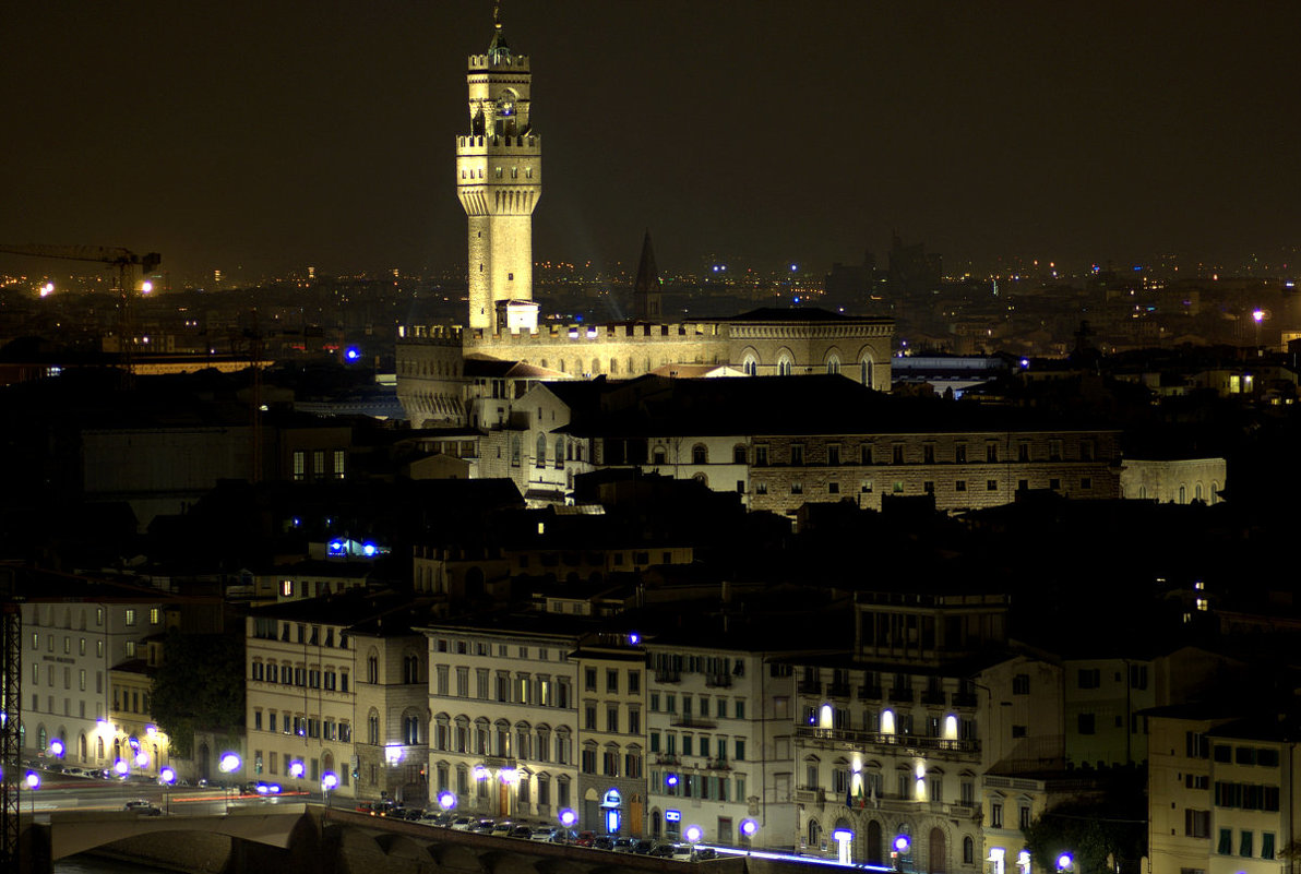 CITY IN THE NIGHT by iramashura 2014, FIRENZE, TOSCANA, ITALIA, 20/12 - ira mashura