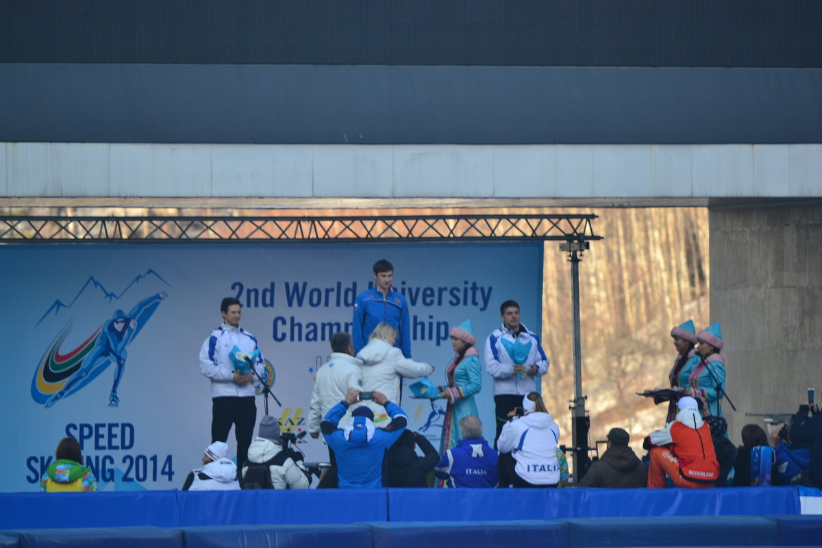 Второй чемпионат мира среди студентов по конькобежному - Alexandr Yemelyanov
