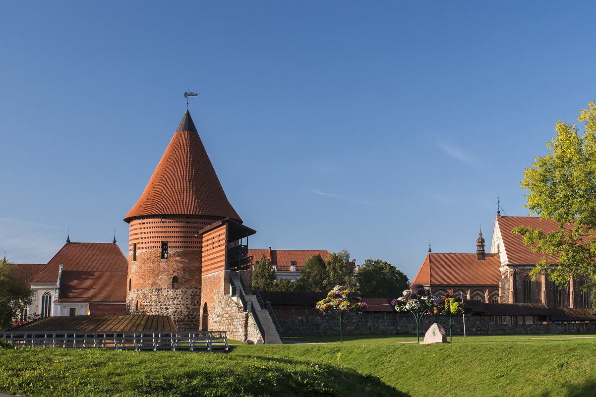 Замок в Каунасе - Bronius Gudauskas