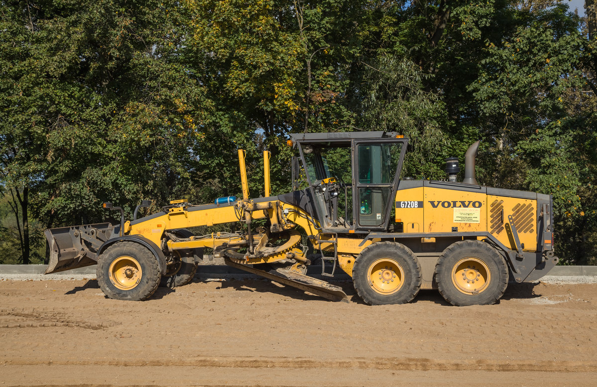 Самоходный грейдер Volvo G720B - Алексей Шаповалов Стерх