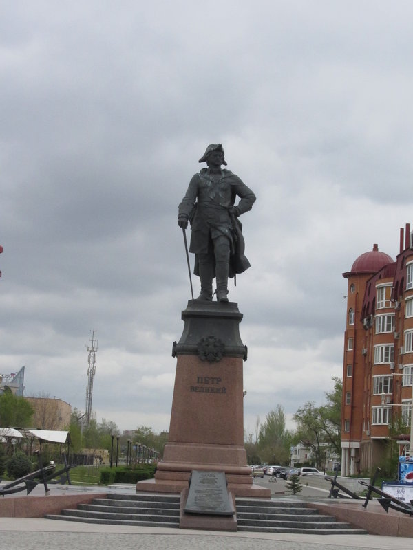 Памятник Петру  на набережной - Герович Лилия 