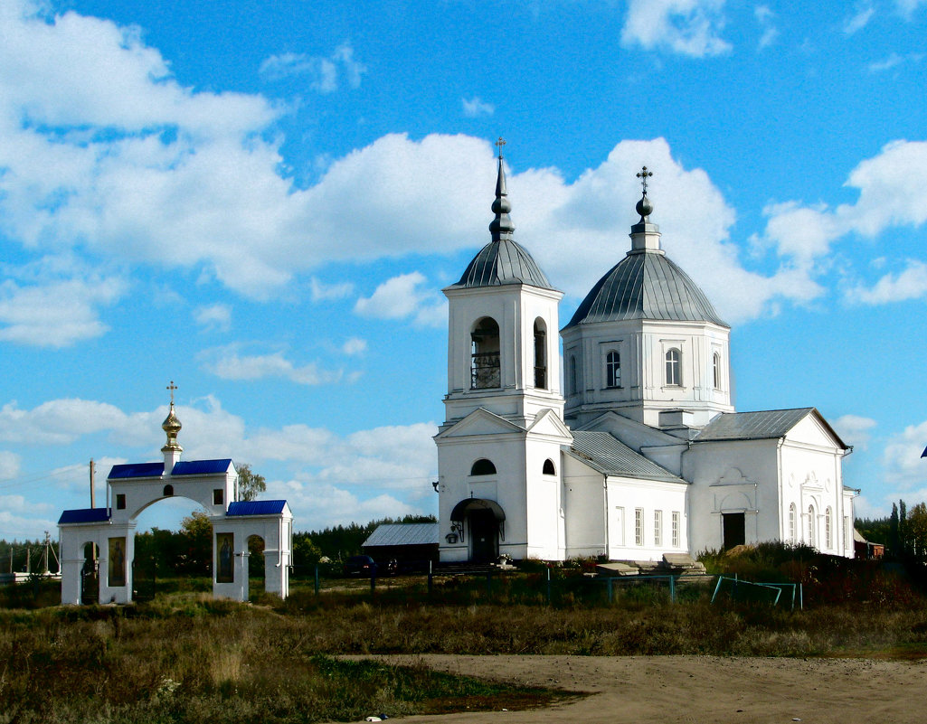 Сельская церковь. - Михаил Болдырев 