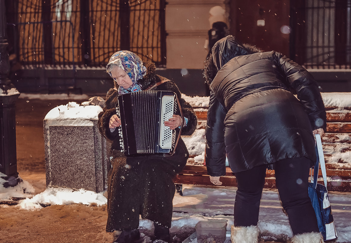 Возле Кремля - Ксения Базарова