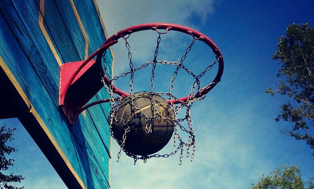 Баскетбол - Елена .