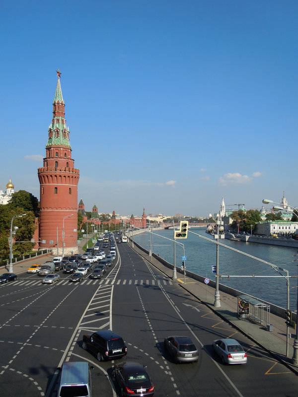 Кремлевская башня - Ольга Савотина