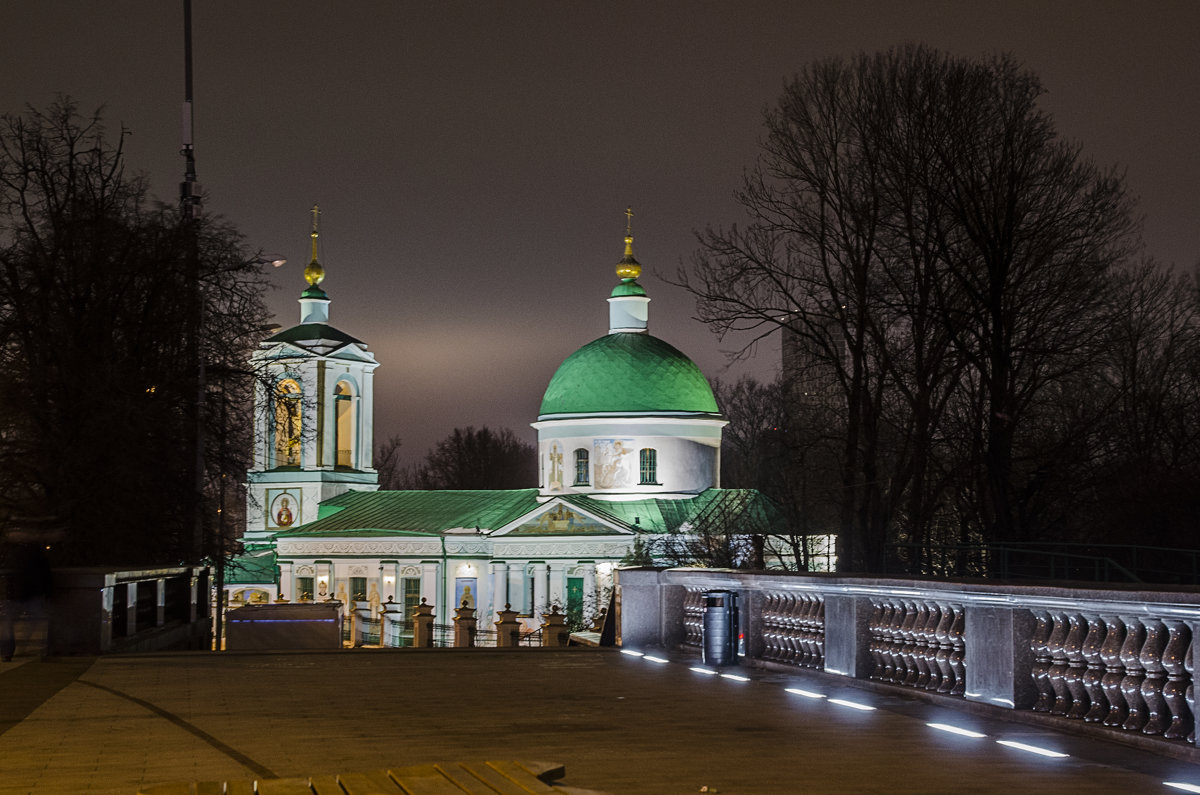 Храм Троицы Живоначальной на Воробьевых горах - Ирина Шарапова