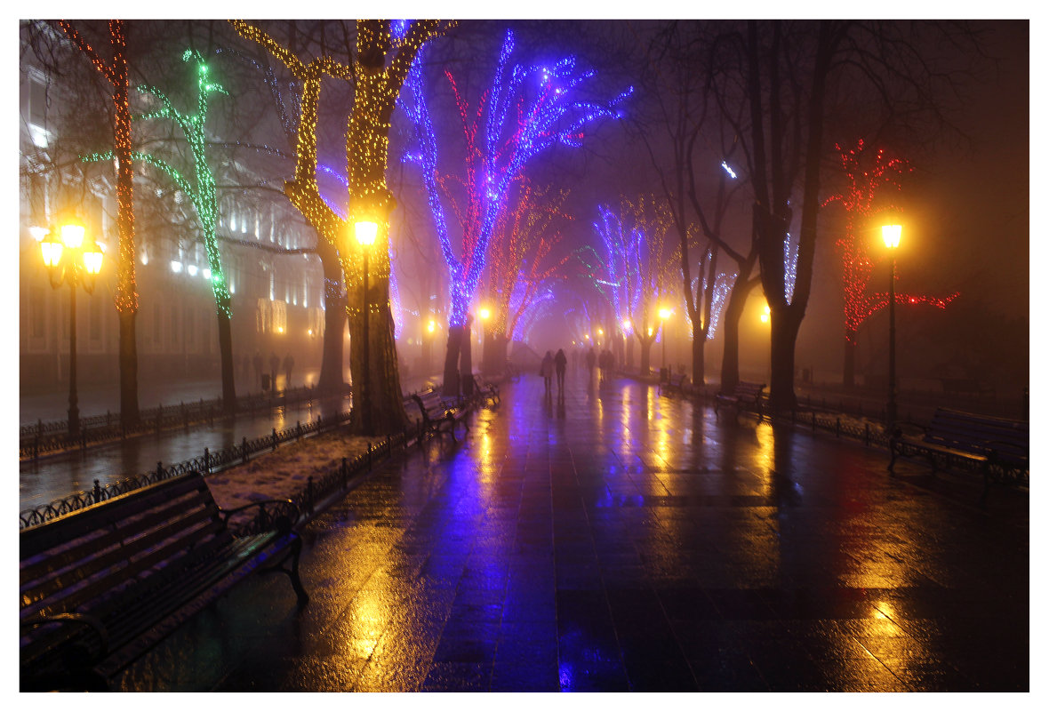 Одесса. Приморский бульвар туманным вечером. Январь 2015 - Артём Пахомов