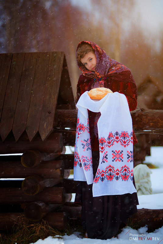 Children in Russian Village - Дмитрий Митев