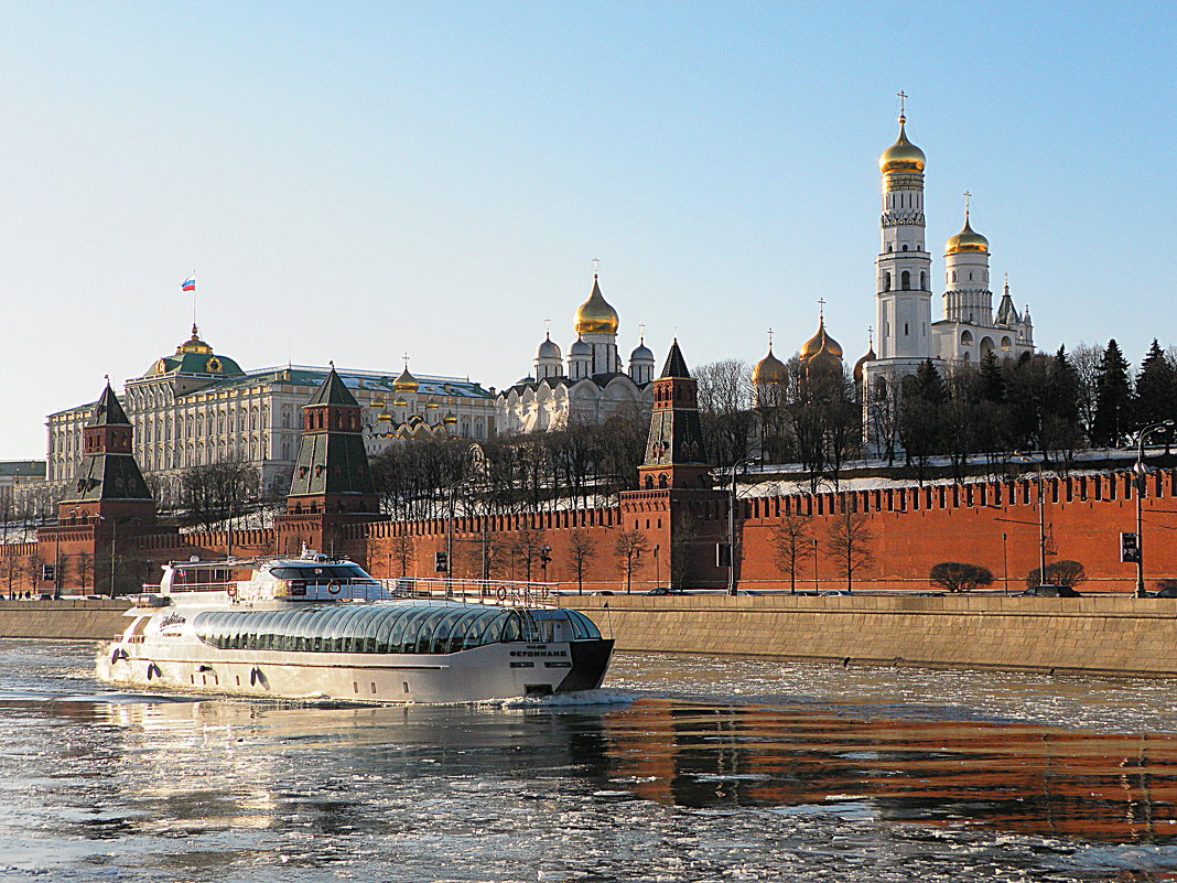 Вокруг Московского Кремля - Галина 